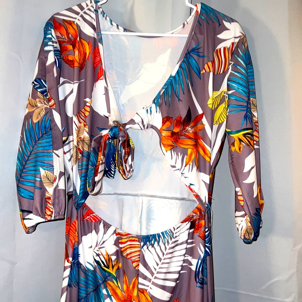 Amazon Woman’s Jumpsuit Large